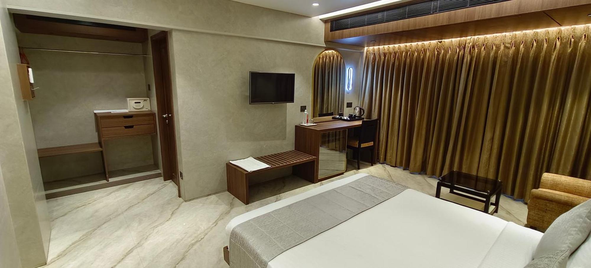 Hotel Archana Residency Mumbai Exterior photo