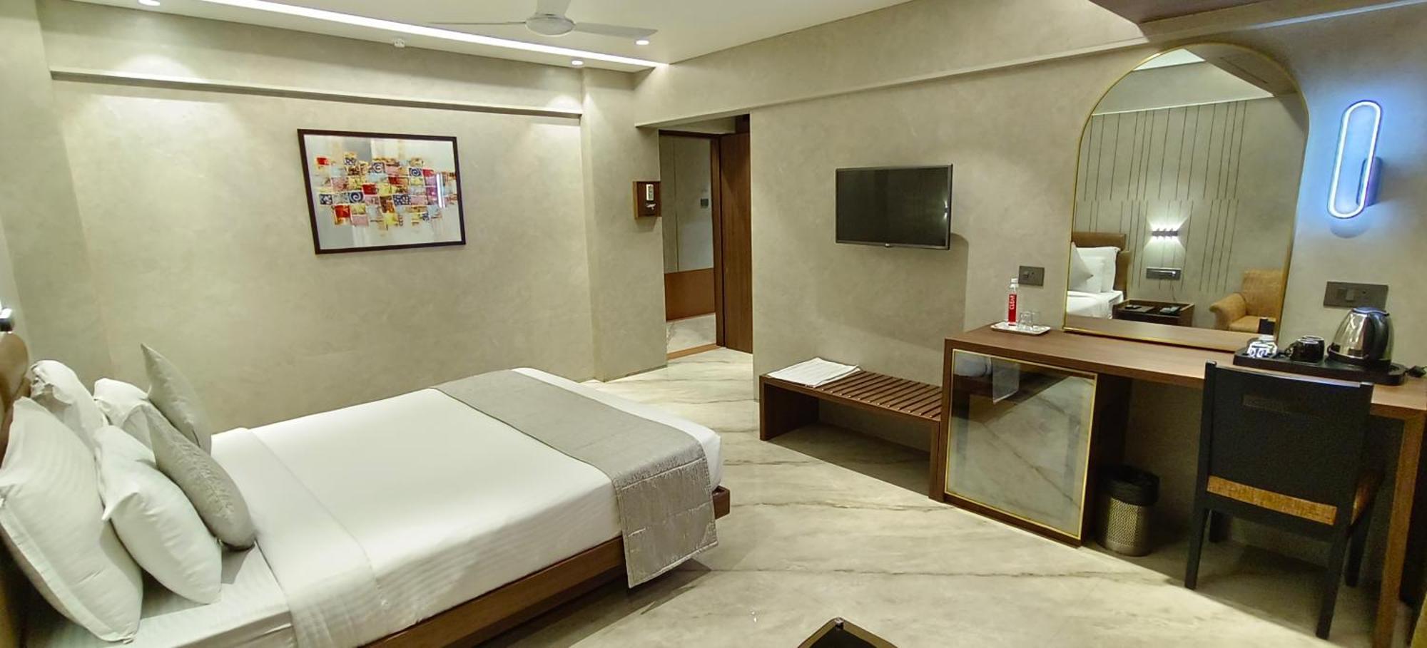 Hotel Archana Residency Mumbai Exterior photo